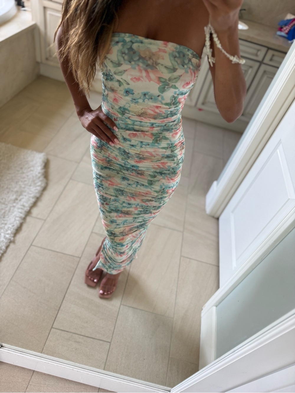 Selfie Leslie Floral Midi Dress in Mint, Coral, Cream - Picture 3 of 4